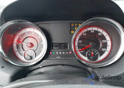 2020 Dodge Grand Caravan Sxt z USA, uszkodzony, nr VIN 2C4RDGCG2LR153762